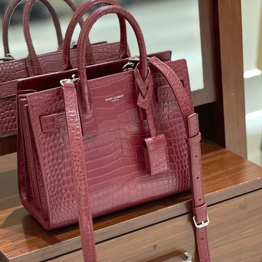 Meet your Posher, Eri